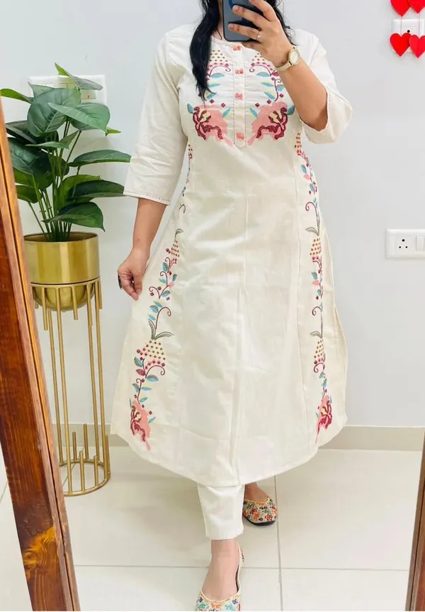 Cream_Embroidered_Straight_Kurta_for_Women