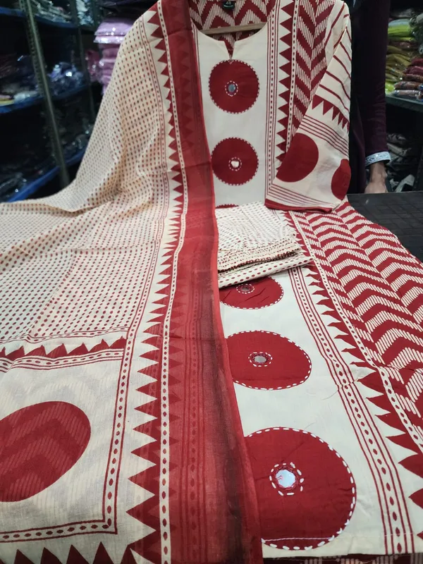 Maroon_Printed_Straight_Kurta_Set_for_Women