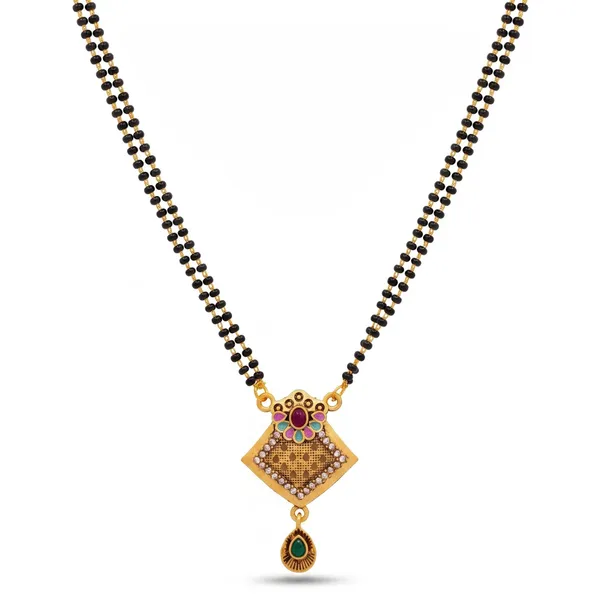 Gold_Toned_Kundan_Pendant_Black_Beads_Mangalsutra_for_Women