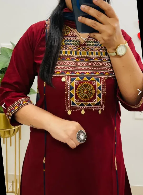 Maroon_Embroidered_Straight_Kurta_for_Women