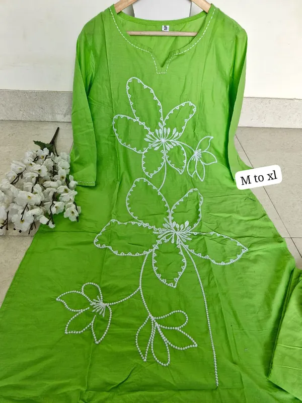 Green_Cotton_Floral_Embroidered_Kurta_with_Pants_for_Women