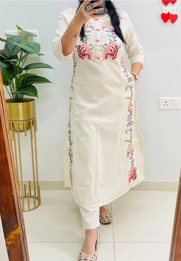 Cream_Embroidered_Straight_Kurta_for_Women