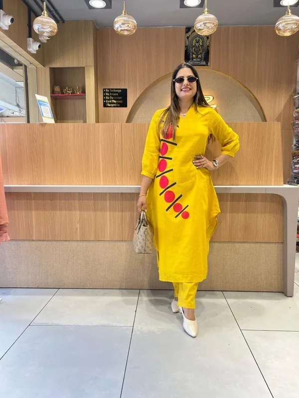 Yellow_Cotton_Straight_Fit_Kurta_with_Pant_Set_for_Women