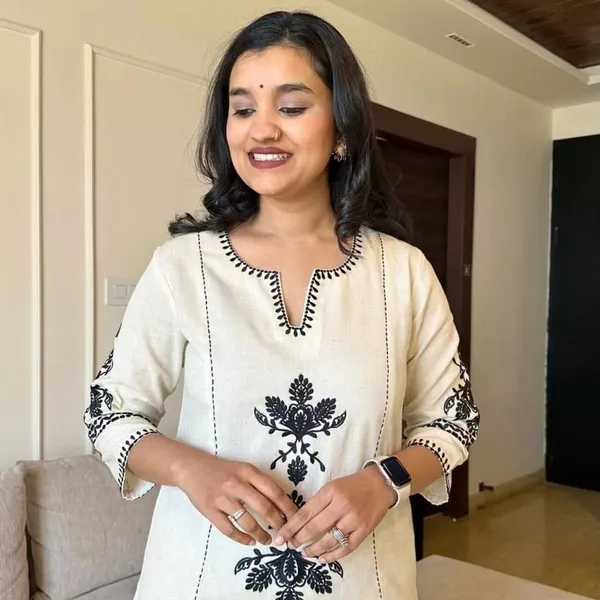 Ivory_Printed_Straight_Kurta_Set_for_Women