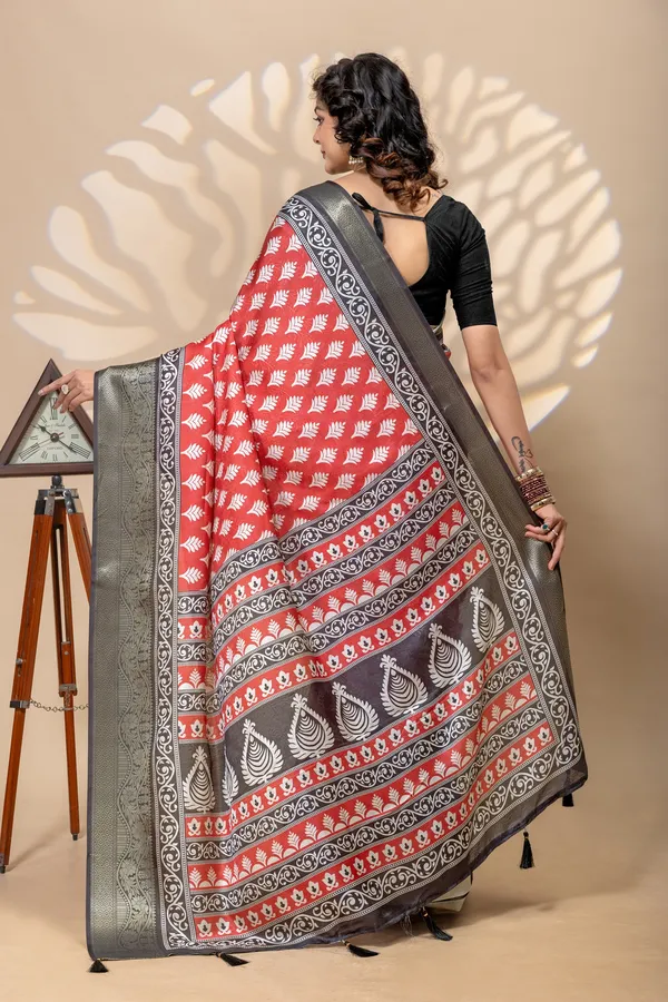 Red_High_Quality_Digital_Print_Bird_Motif_Pattern_Saree_For_Women