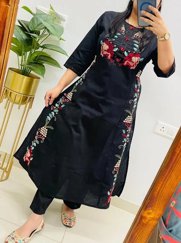 Black_Embroidered_Straight_Kurta_for_Women