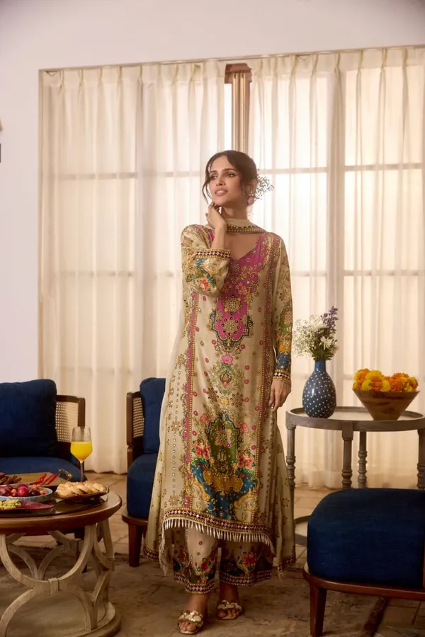 Beige_Printed_Straight_Kurta_Set_for_Women