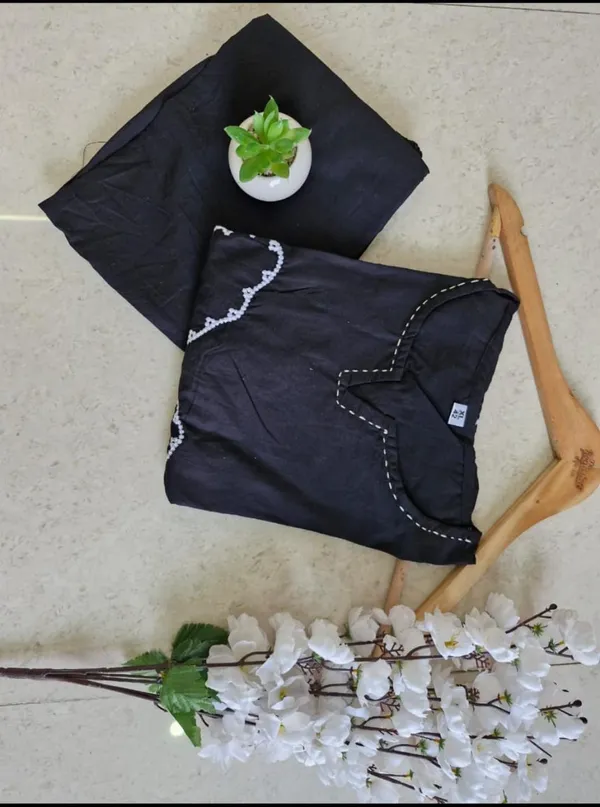 Black_Cotton_Embroidered_Straight_Kurta_With_Pants