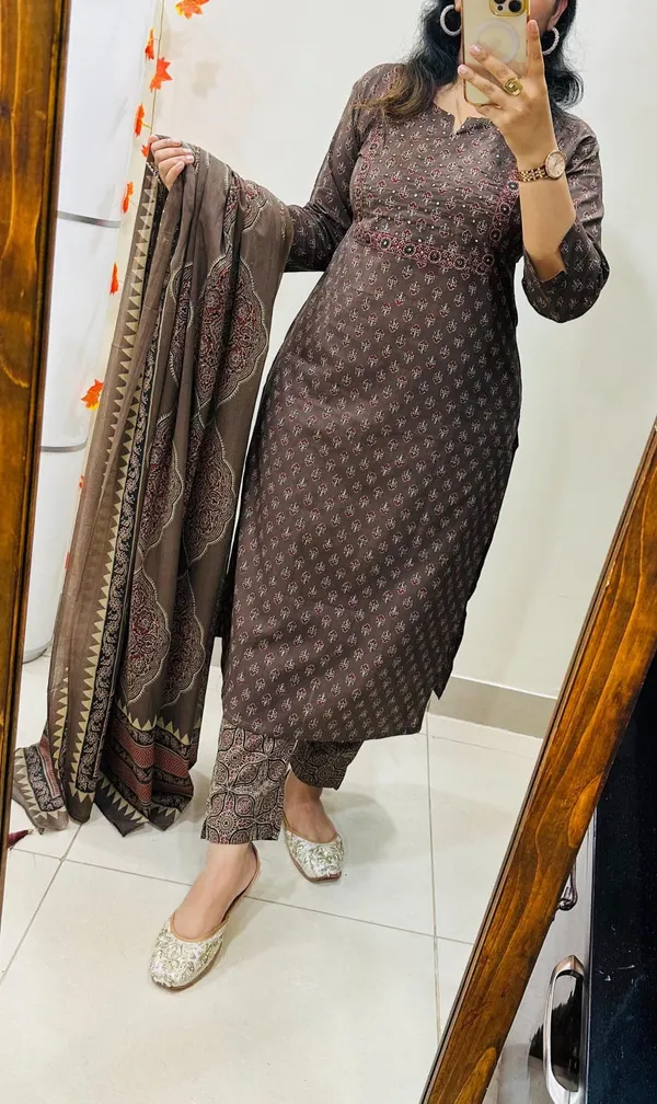 Brown_Printed_Straight_Kurta_Pant_Set_With_Dupatta_for_Women