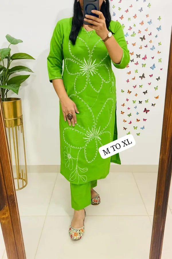 Green_Cotton_Embroidered_Straight_Kurta_for_Women