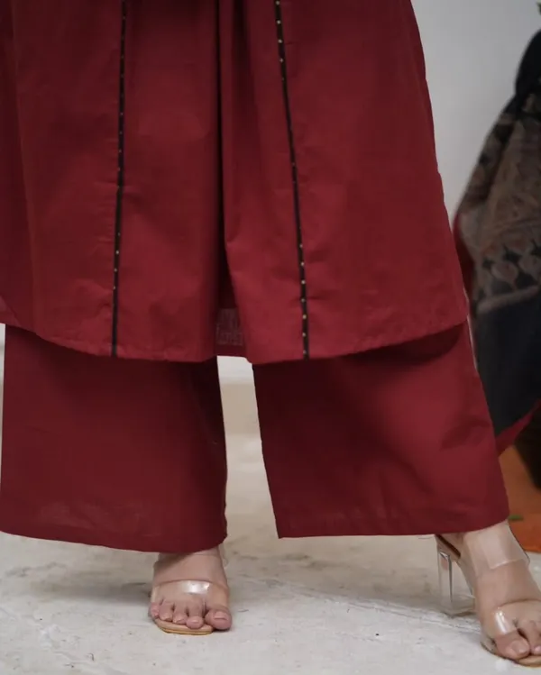 Maroon_Printed_Straight_Kurta_Set_for_Women