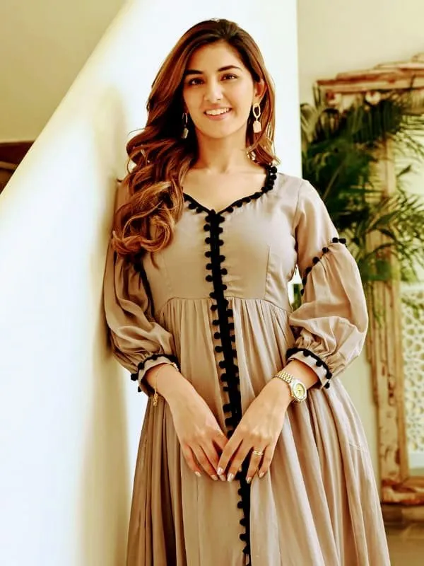 Beige_Flared_Maxi_Dress_for_Women