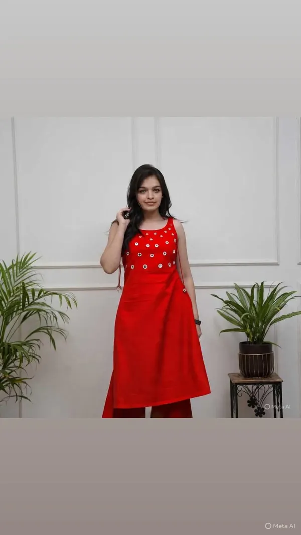 Red_Embellished_Sleeveless_Kurta_for_Women