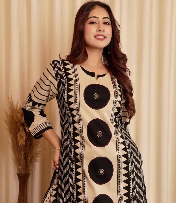 Beige_Printed_Straight_Kurta_Set_for_Women
