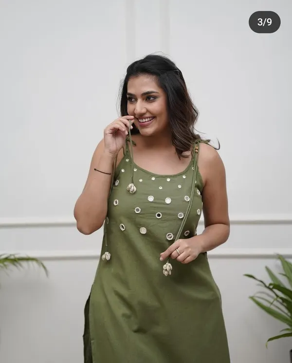 Olive_Green_Sleeveless_A_Line_Kurta_Set_for_Women