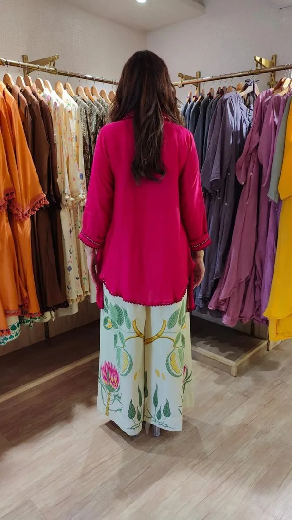 Pink_Rayon_Tunic_With_Floral_Print_Palazzo_Set_for_Women