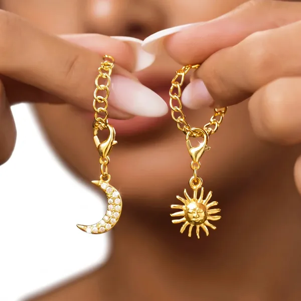 Gold_Chain_Charm_Bracelet_Necklace_Combo_for_Women