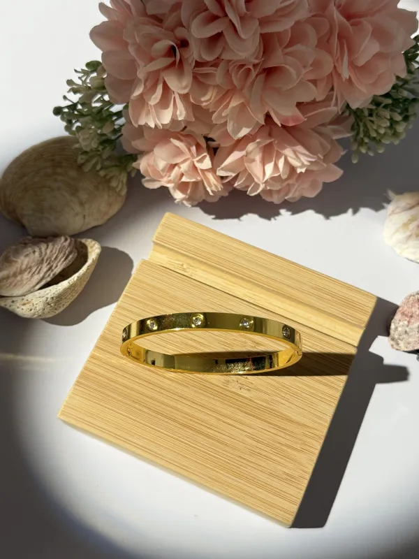 Gold_18K_Plated_Stainless_Steel_Zenith_Cuff_Bracelet_For_Women