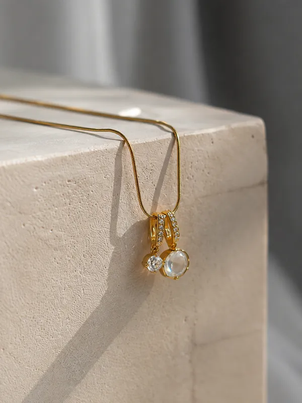 Gold_18K_Plated_Stainless_Steel_Aurum_Drop_Necklace_For_Women