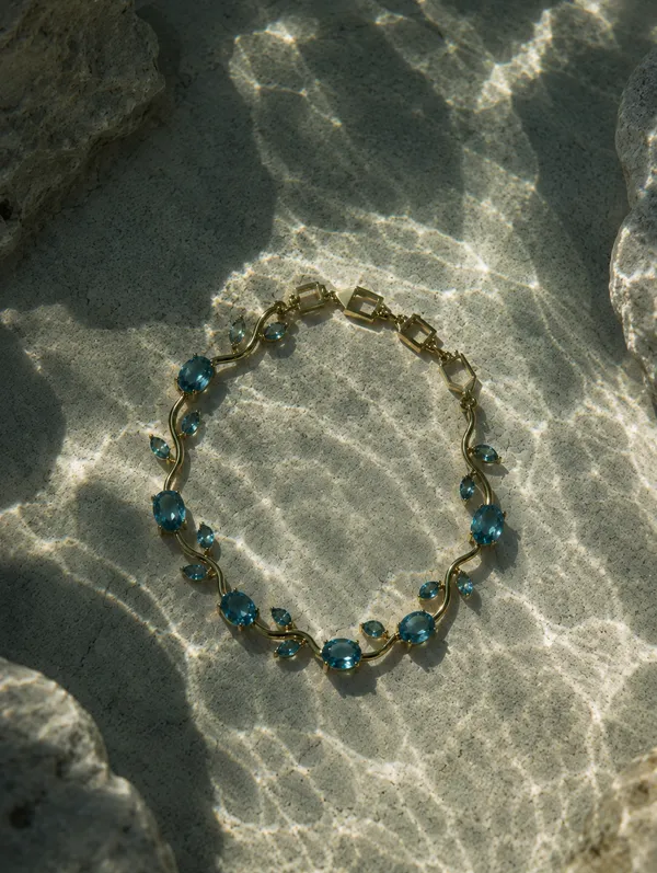Blue_And_Gold_Alloy_Tulip_Charm_Bracelet_For_Women