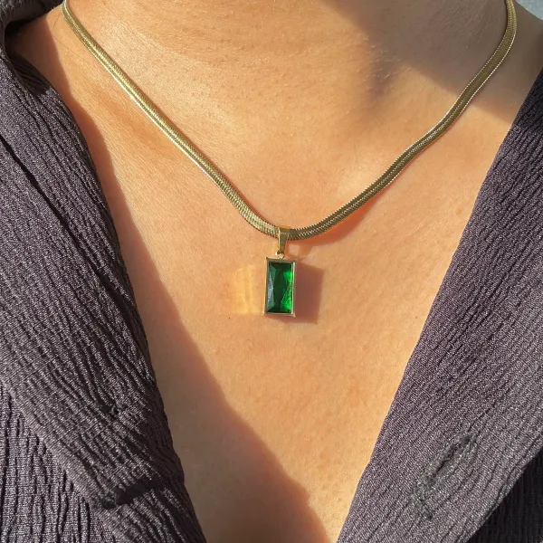 Gold_And_Green_18K_Plated_Stainless_Steel_Jade_Necklace_For_Women