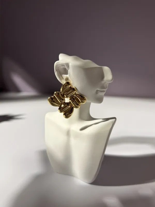 Gold_18K_Plated_Stainless_Steel_Aris_Earrings_For_Women