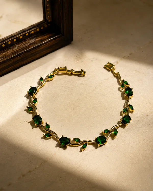 Green_And_Gold_Alloy_Tulip_Charm_Bracelet_For_Women