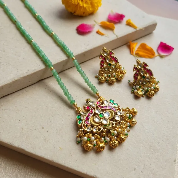 Gold_Green_Beaded_Lakshmi_Pendant_Necklace_Set_For_Women