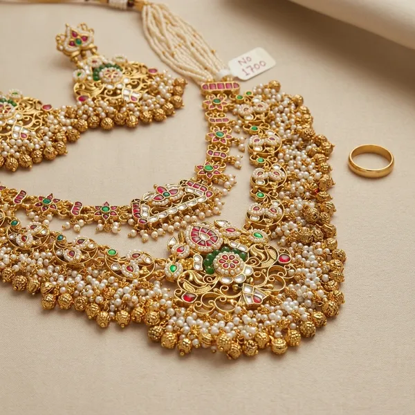 Gold_Kundan_Pearl_Necklace_Set_With_Earrings_For_Women