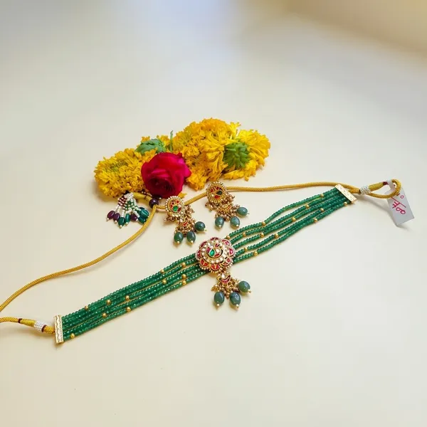 Green_Yellow_Beaded_Choker_Necklace_Set_With_Floral_Gajra_For_Women