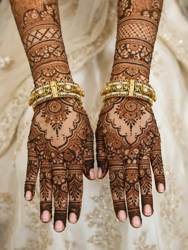 Swastika_Bangles