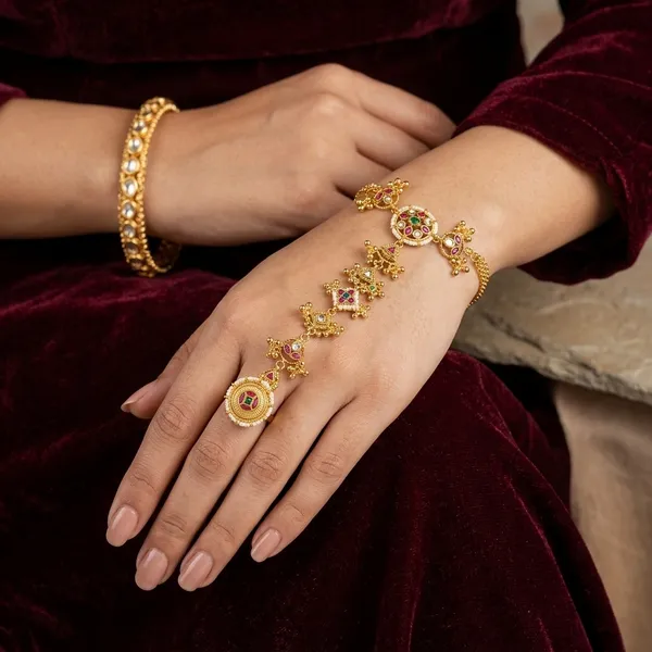 Gold_Green_Kundan_Stone_Hath_Phool_For_Women