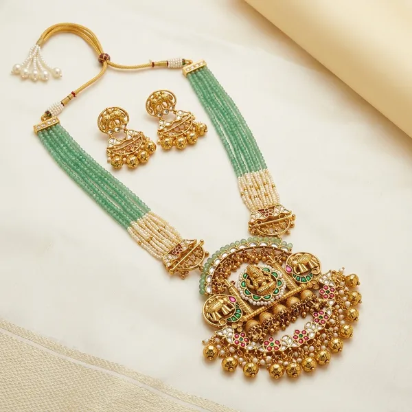 Gold_Green_Kundan_Temple_Necklace_Set_With_Green_Beads_For_Women