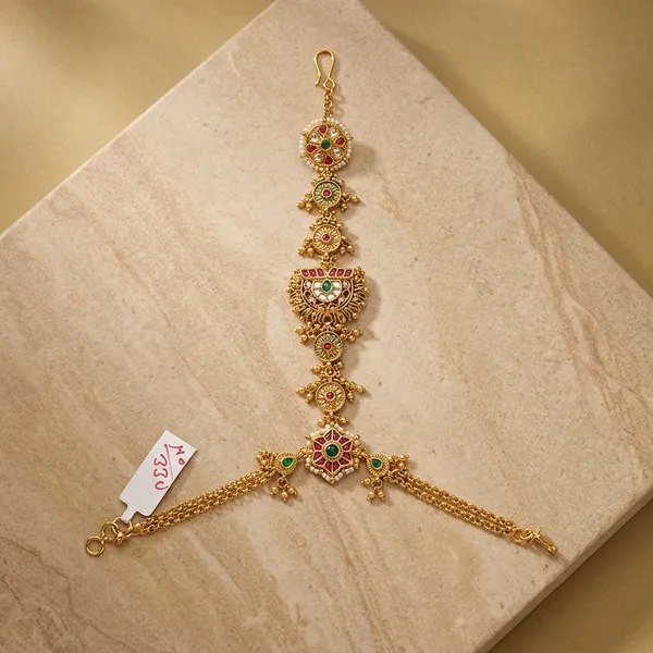 Gold_Red_Green_Stone_Kundan_Hath_Phool_For_Women
