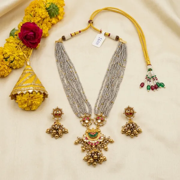 Gold_Pearl_Kundan_Meenakari_Gotta_Patti_Necklace_Set_For_Women