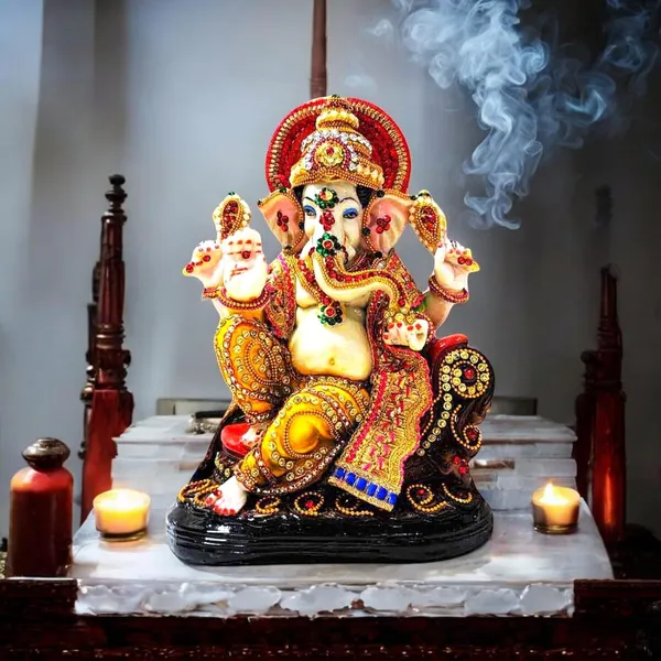 Black_And_Gold_Resin_Premium_Religious_Idol_For_Home_Decor