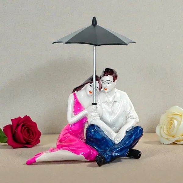 White_Resin_Premium_Couple_Figurine_For_Home_Decor