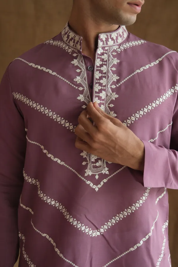 Nexoira_Men_Embroidered_Straight_Kurta_(Deep_Marron))
