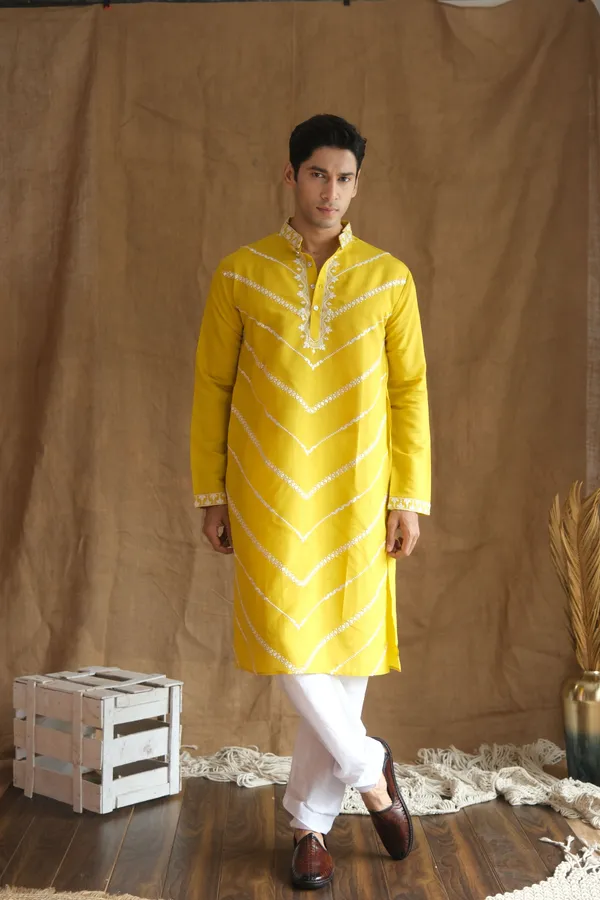 Nexoira_Men_Embroidered_Straight_Kurta_(Yellow)
