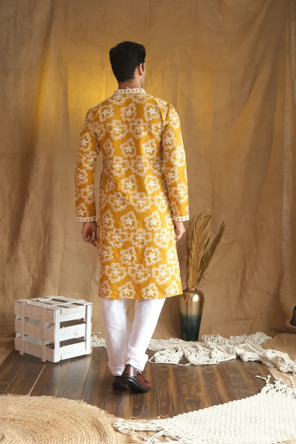 Nexoira_Men_Embroidered_Straight_Kurta_(Yellow)