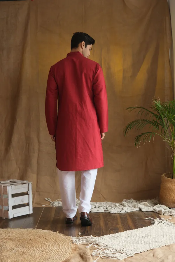 Nexoira_Men_Embroidered_Straight_Kurta_(Maroon)