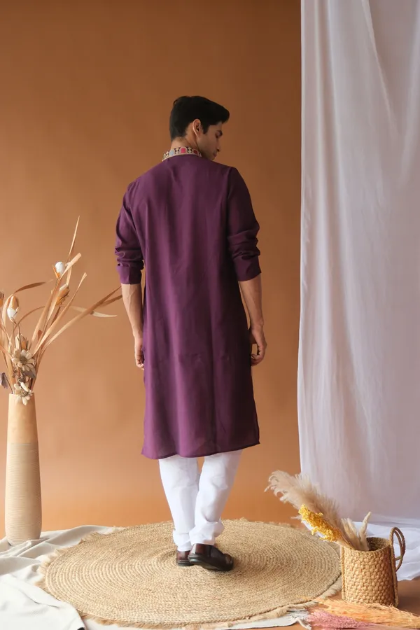 Nexoira_Men_Embroidered_Straight_Kurta_(Purple)