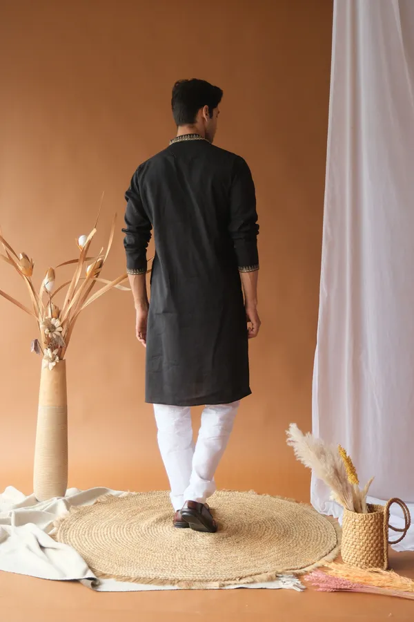 Nexoira_Men_Embroidered_Straight_Kurta_(Black)