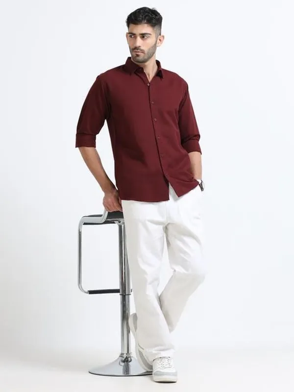 Nexoira_Men_Solid_Casual_Red_Shirt_()