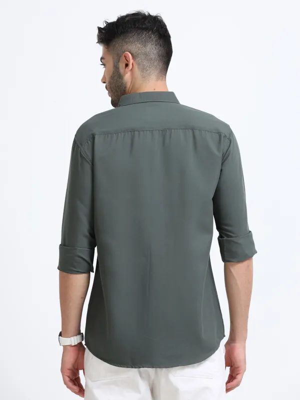 Nexoira_Men_Solid_Formal_Dark_Green_Shirt_()