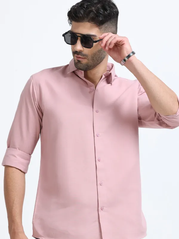 Nexoira_Men_Solid_Formal_Light_Pink_Shirt_()