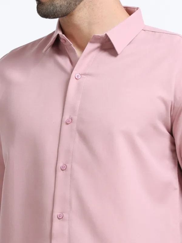 Nexoira_Men_Solid_Formal_Light_Pink_Shirt_()