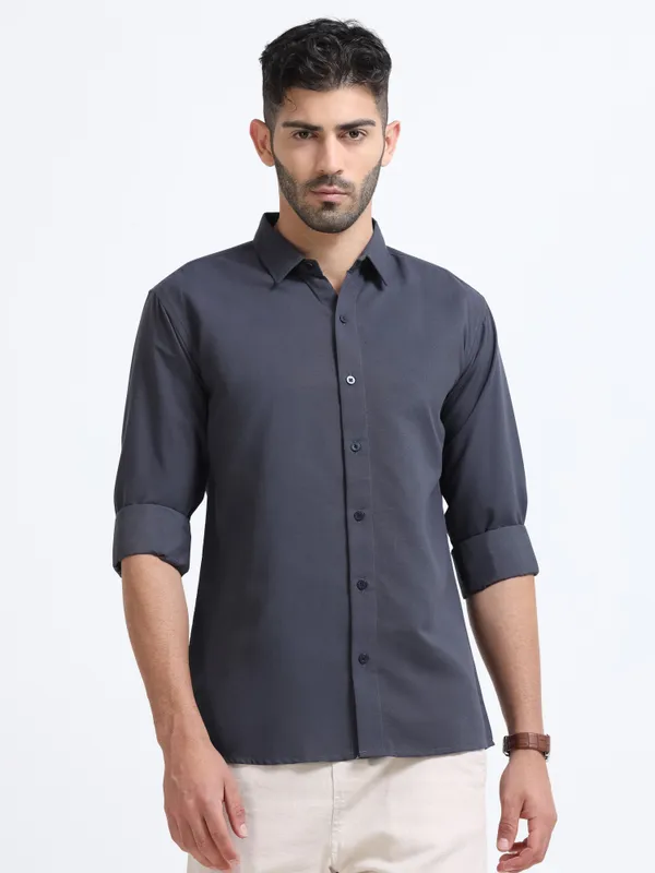 Nexoira_Men_Solid_Formal_Grey_Shirt_()