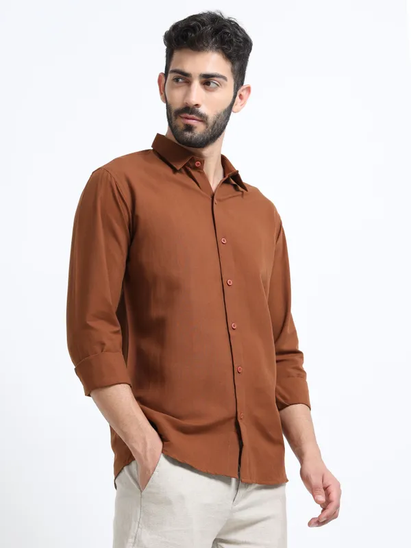 Nexoira_Men_Solid_Casual_Brown_Shirt_()