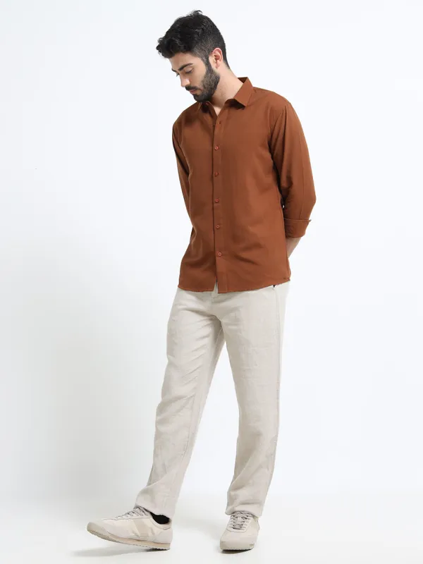 Nexoira_Men_Solid_Casual_Brown_Shirt_()